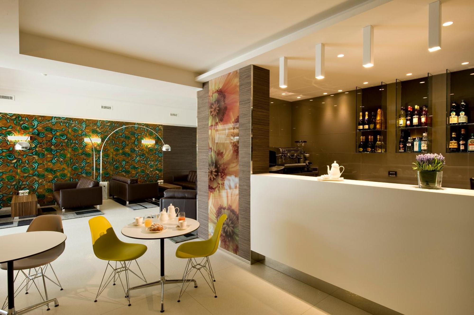 Viola Mhotel Грумелло-дель-Монте Экстерьер фото
