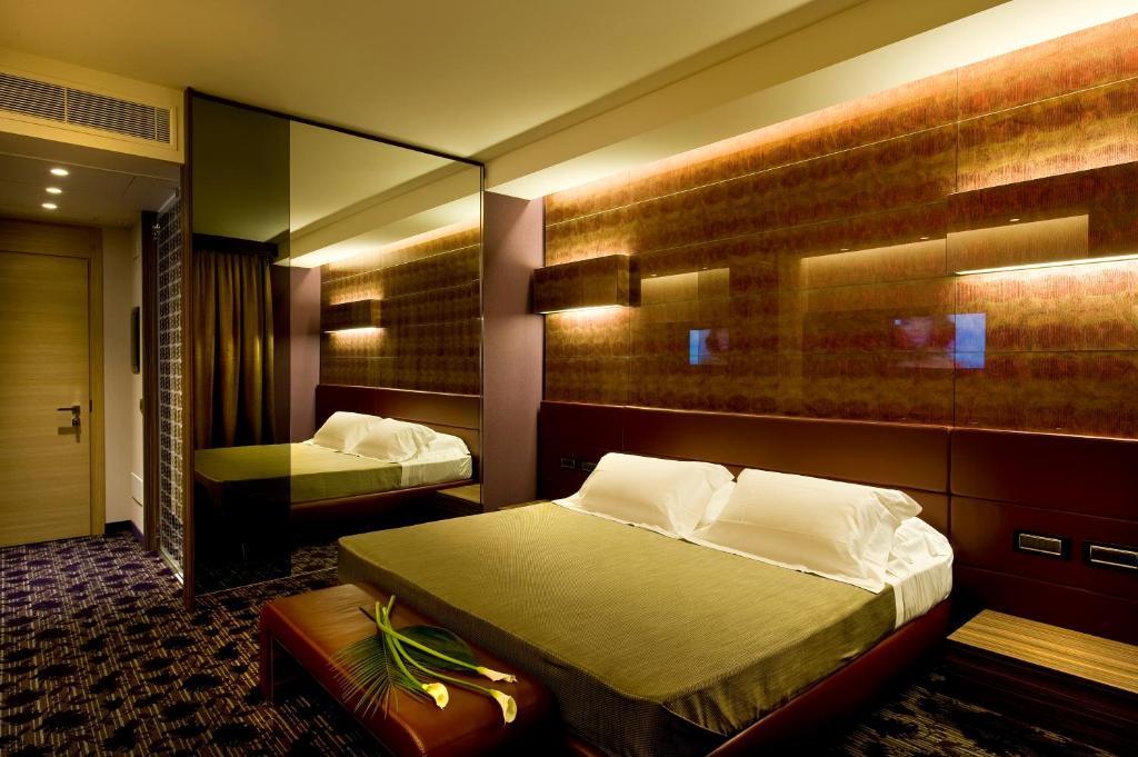 Viola Mhotel Грумелло-дель-Монте Номер фото
