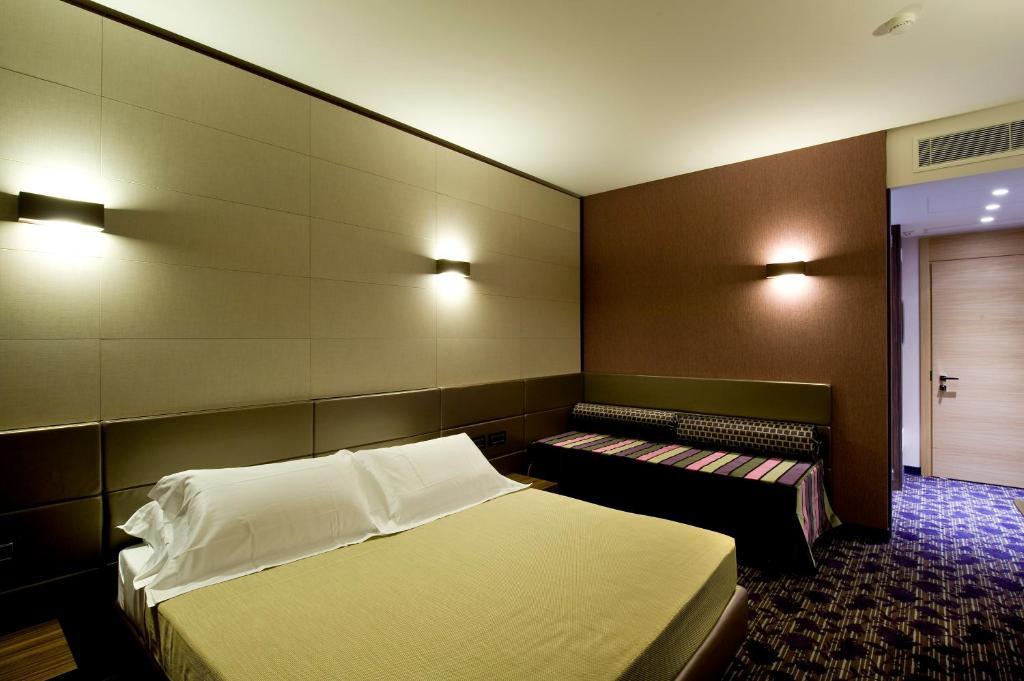 Viola Mhotel Грумелло-дель-Монте Номер фото